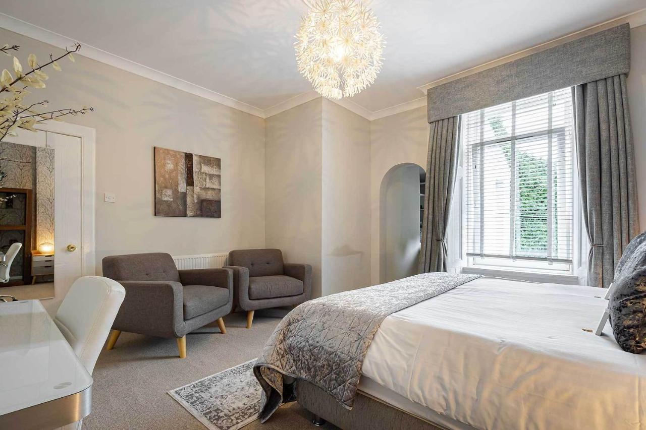 Carmel Apartments Falkirk Ruang foto