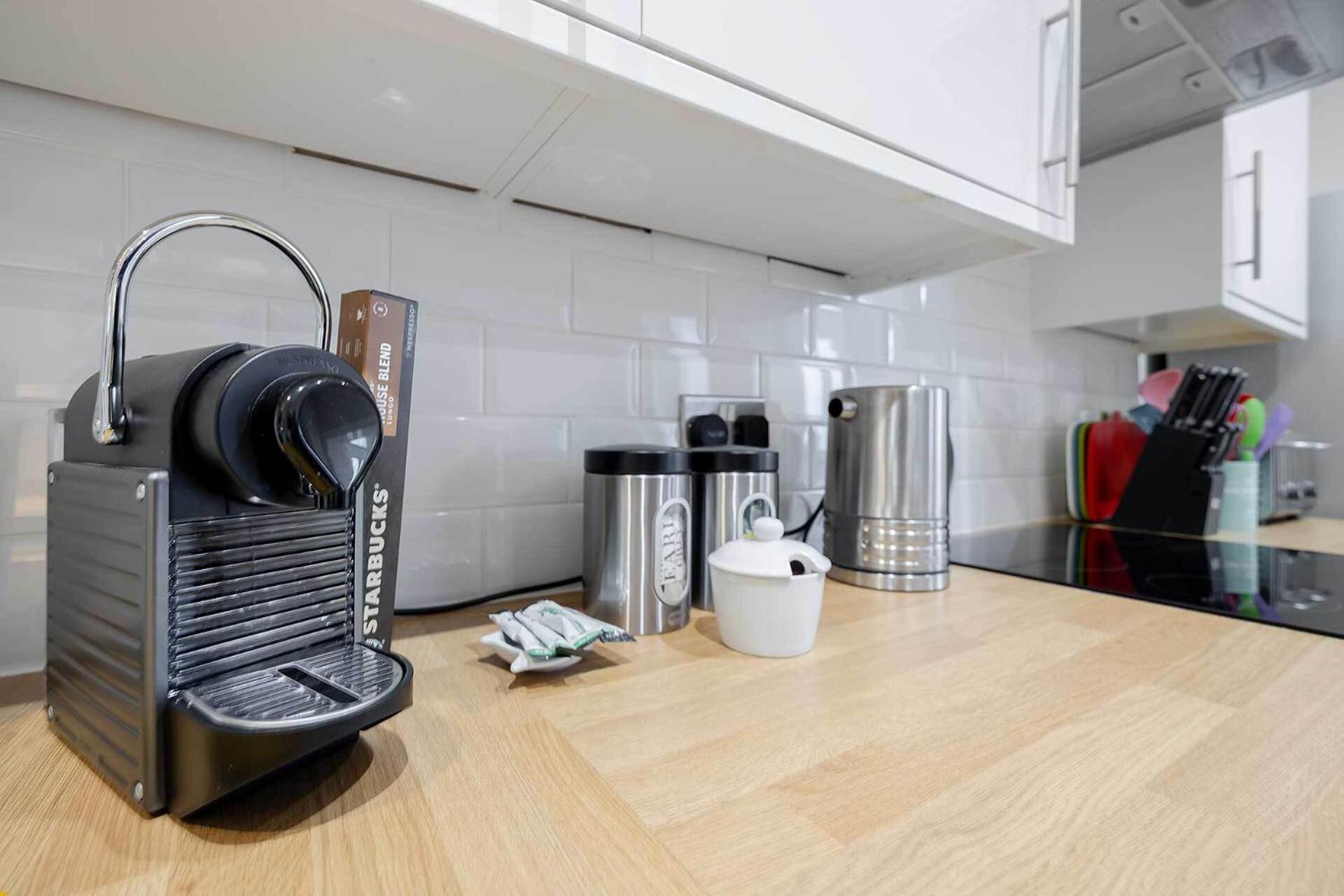 Carmel Apartments Falkirk Bagian luar foto